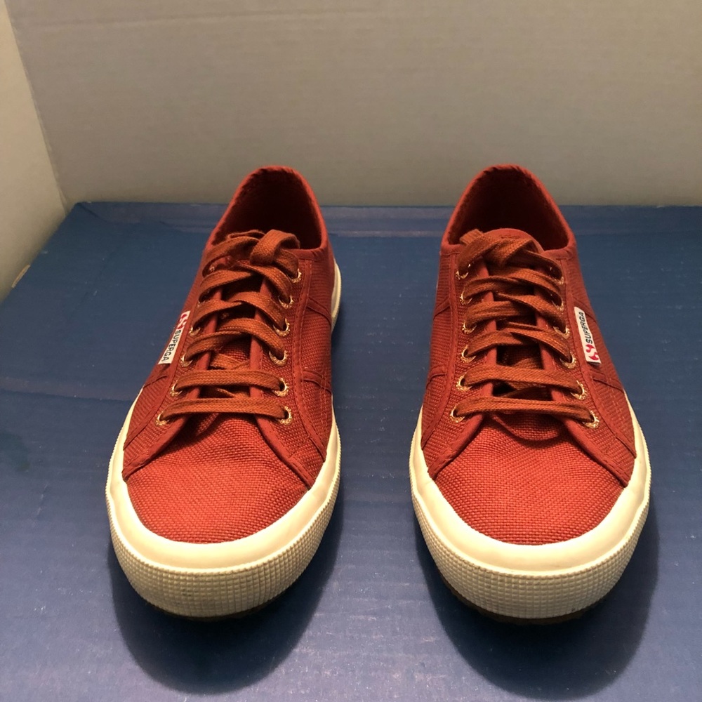 SUPERGA  Women’s Heavy Canvas Sneakers Size 9
